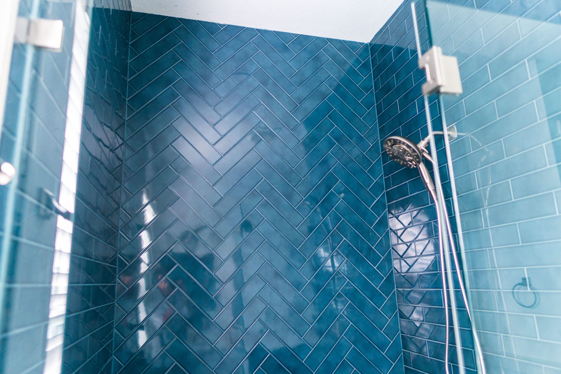 Copy of CGL-71 A shower room
